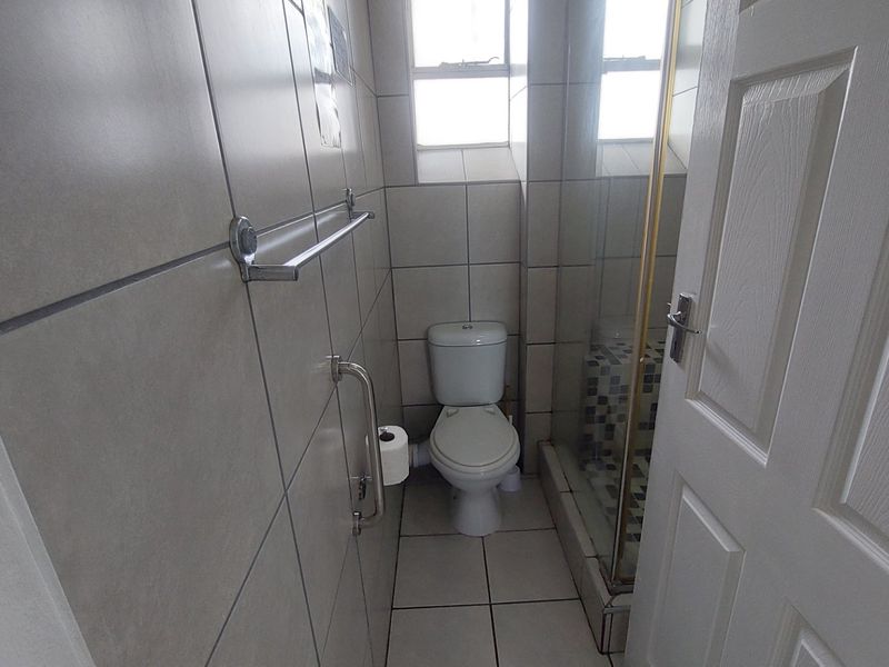 Fully furnished spacious holiday apartment with stunning views for sale in Toti - Photo 6