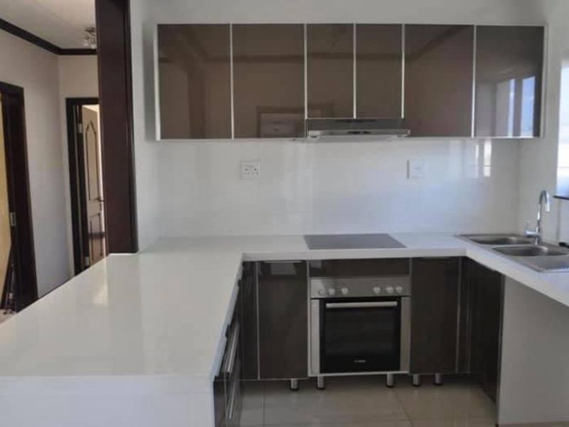 2 BEDROOM APARTMENT IN CRAIGAVON - Photo 3