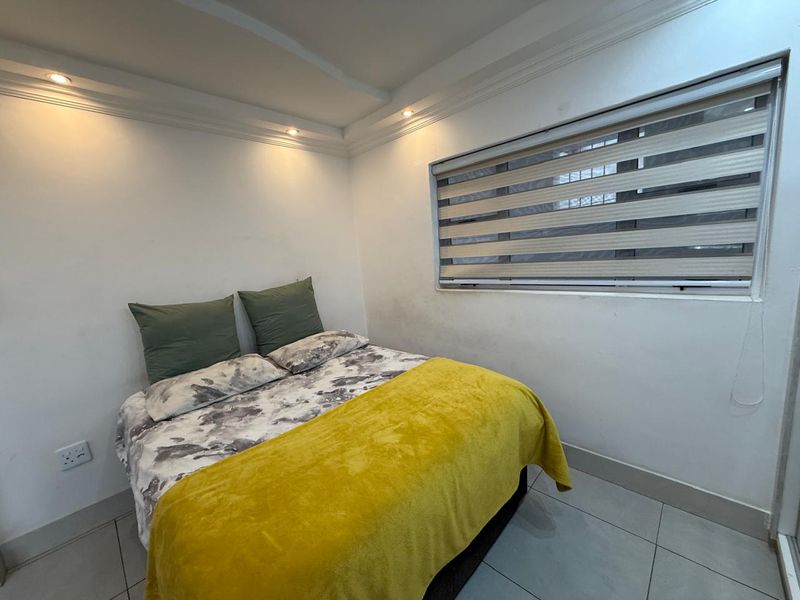 Modern Apartment for Sale – Luxurious, Stylish & Move-In Ready! - Photo 9