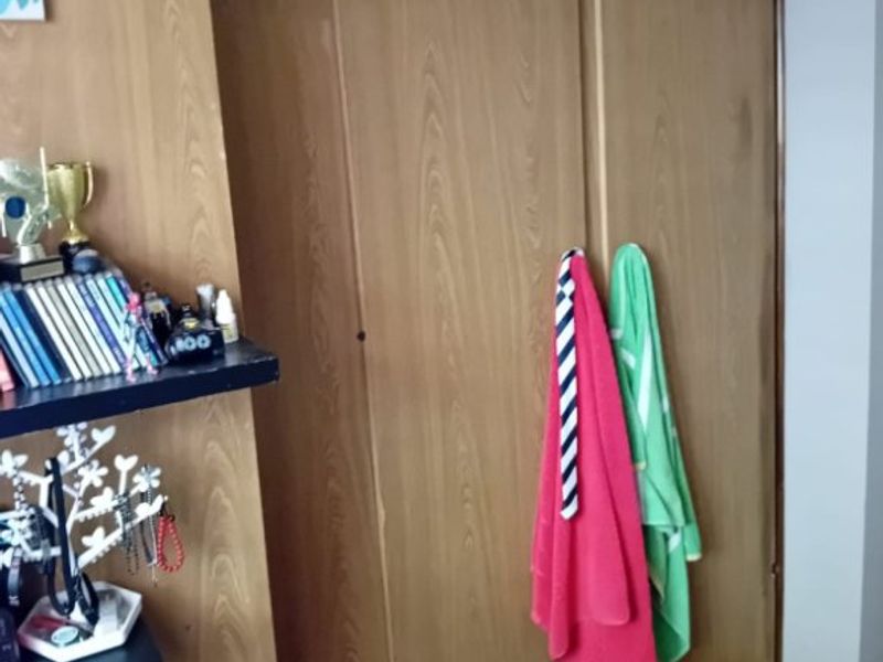 Neat 3-Bedroom Simplex - Photo 5