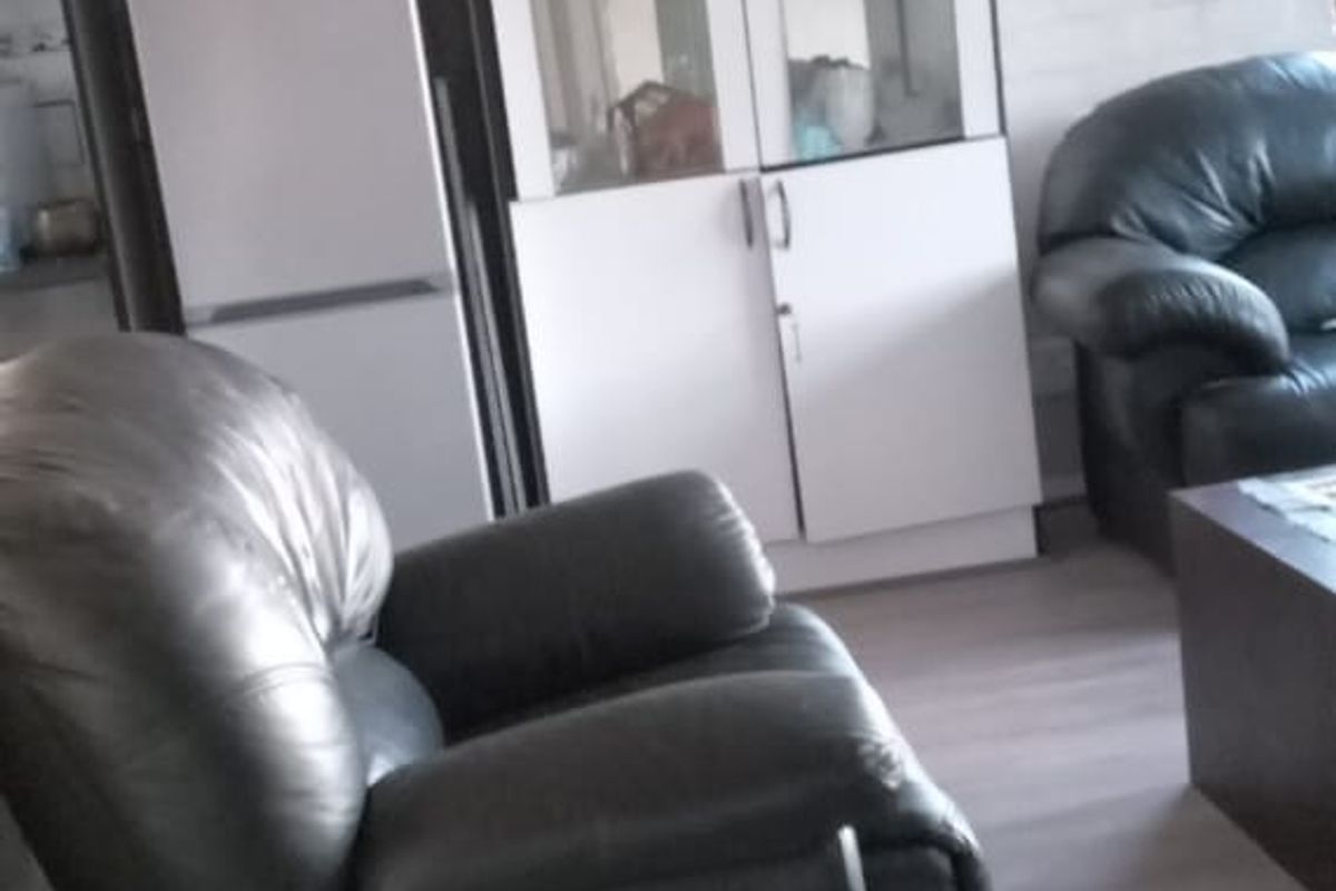 2 Bedroom Investment Apartment Available - Photo 5