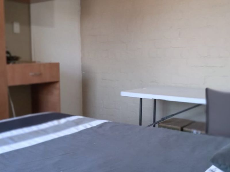 2 Bedroom Investment Apartment Available - Photo 9