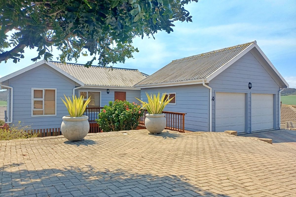 Spacious Coastal Home with Income Potential and Scenic Mountain Views - Photo 4