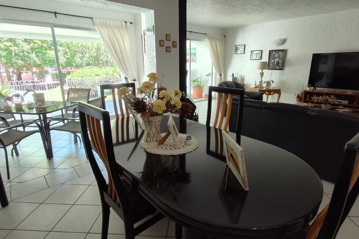 Immaculate 3-Bedroom Home in Secure Sunset Cove Estate - Photo 5