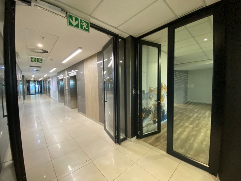 Premium Office Space To Let In Menlyn - Photo 9