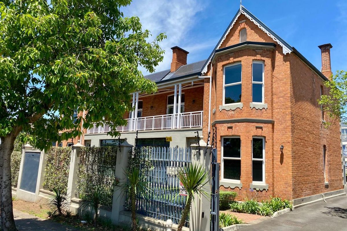 A Prestigious  Timeless Commercial  Space for Tomorrow’s Leaders - Photo 3