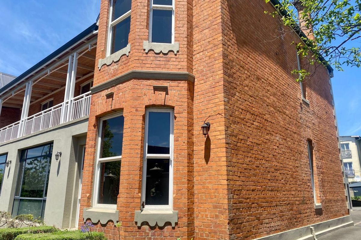 A Prestigious  Timeless Commercial  Space for Tomorrow’s Leaders - Photo 4