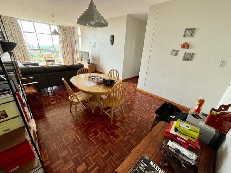 Beautiful 2-Bedroom Flat – Spacious & Secure Living! - Photo 5