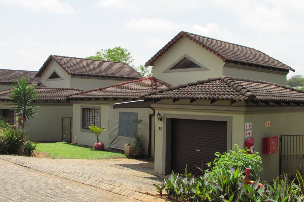 Modern 3 Bedroom home in a Secure Complex - Photo 3