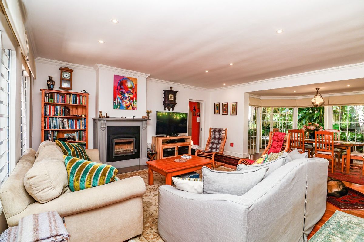 Impeccably maintained family home in the picturesque Belvidere Estate.  - Photo 5