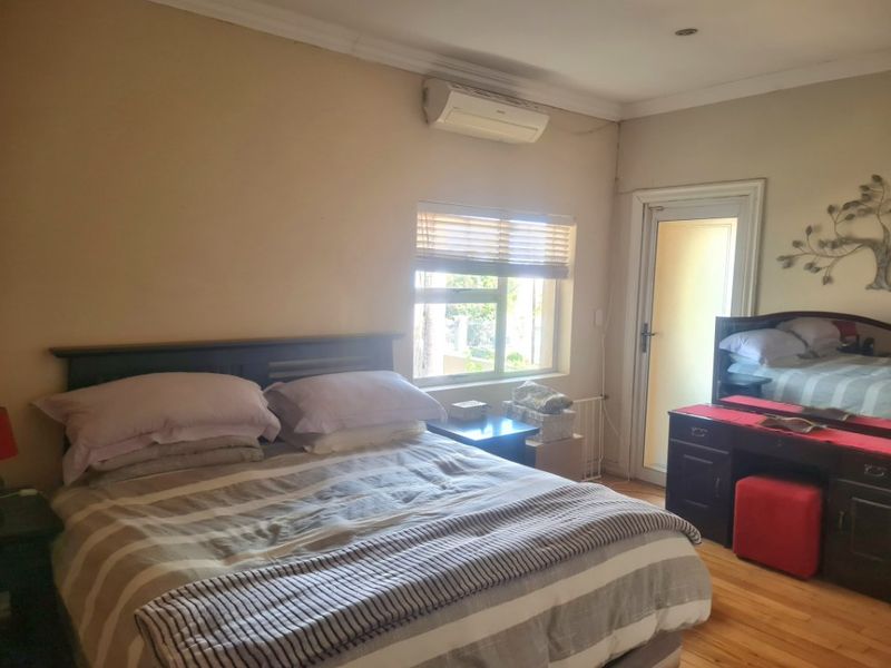 Spacious 4-Bedroom Family Home for Sale – With Cottage, Wine Cellar & Excellent Security! - Photo 9