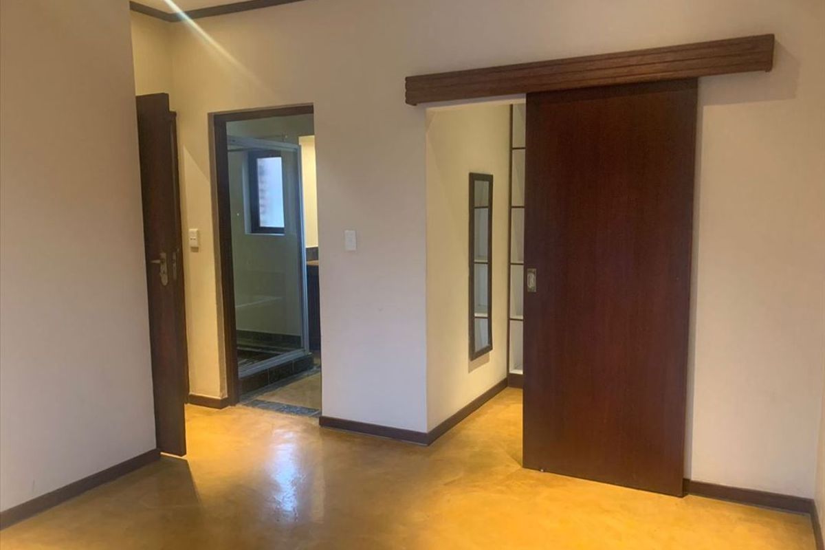 Charming Two-Bedroom Home with Modern Comforts - Photo 2