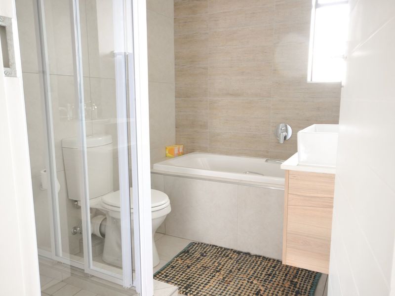 2 Bedroom 2 Bathroom apartment for sale at Galloway, Centurion! - Photo 10