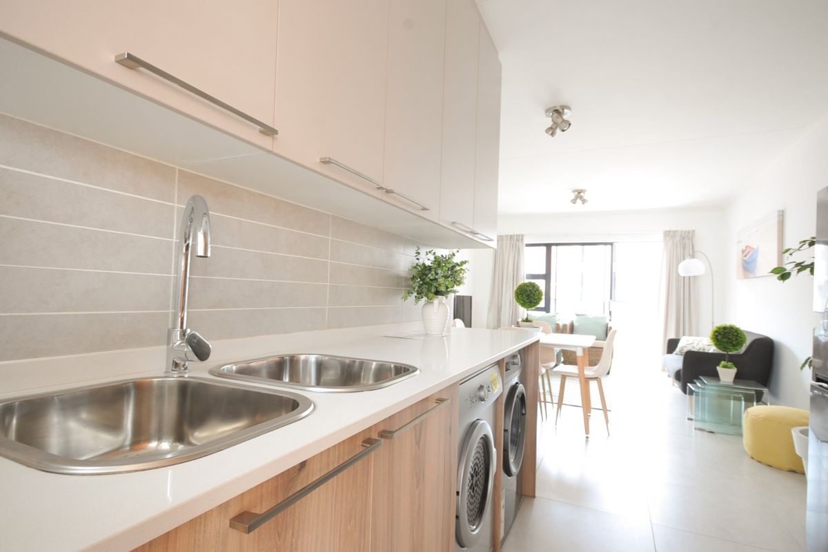 2 Bedroom 2 Bathroom apartment for sale at Galloway, Centurion! - Photo 2