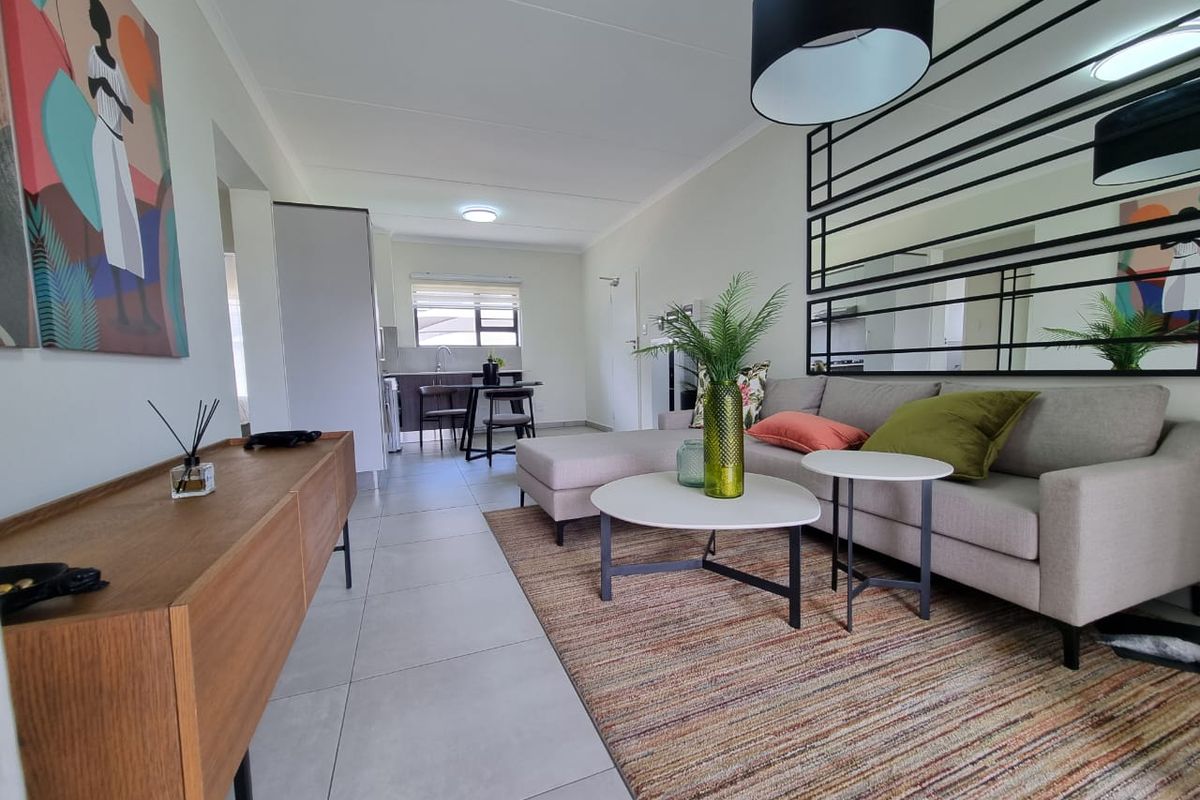 2 Bedroom 2 Bathroom Townhouse for Sale - Photo 3