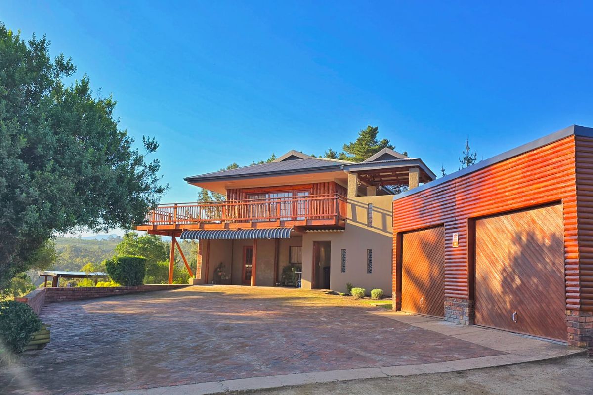 Lake, sea and mountain views from this 10-Hectare Smallholding for Sale on the Outskirts of Sedgefield No Transfer Duty – VAT Included. - Photo 5