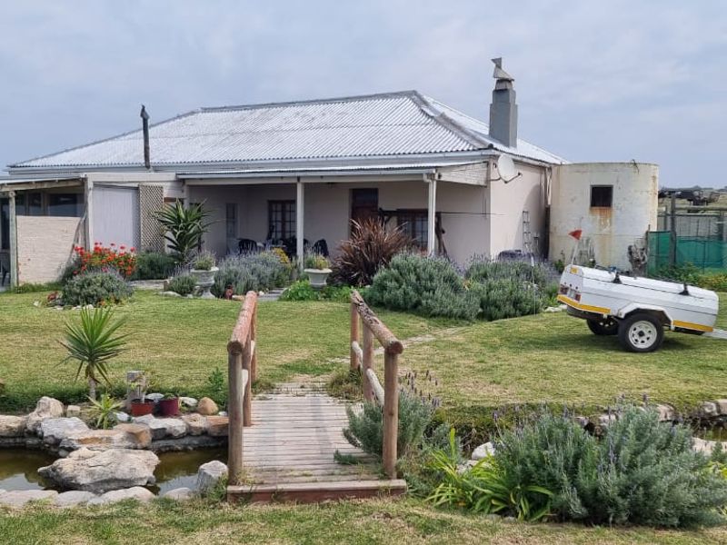 A Diamond in the rough - Photo 4