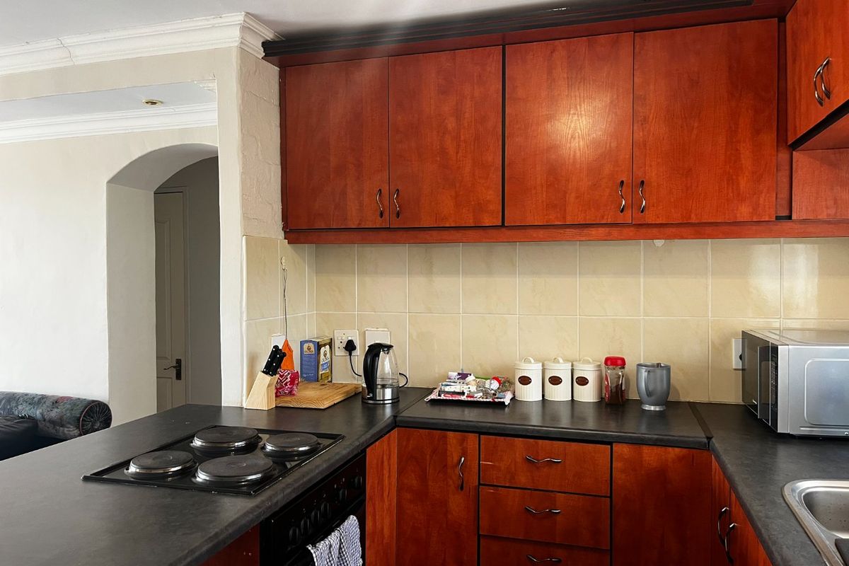 Cozy 2-Bedroom Apartment with Dam Views  Caribbean Golf Estate - Photo 4