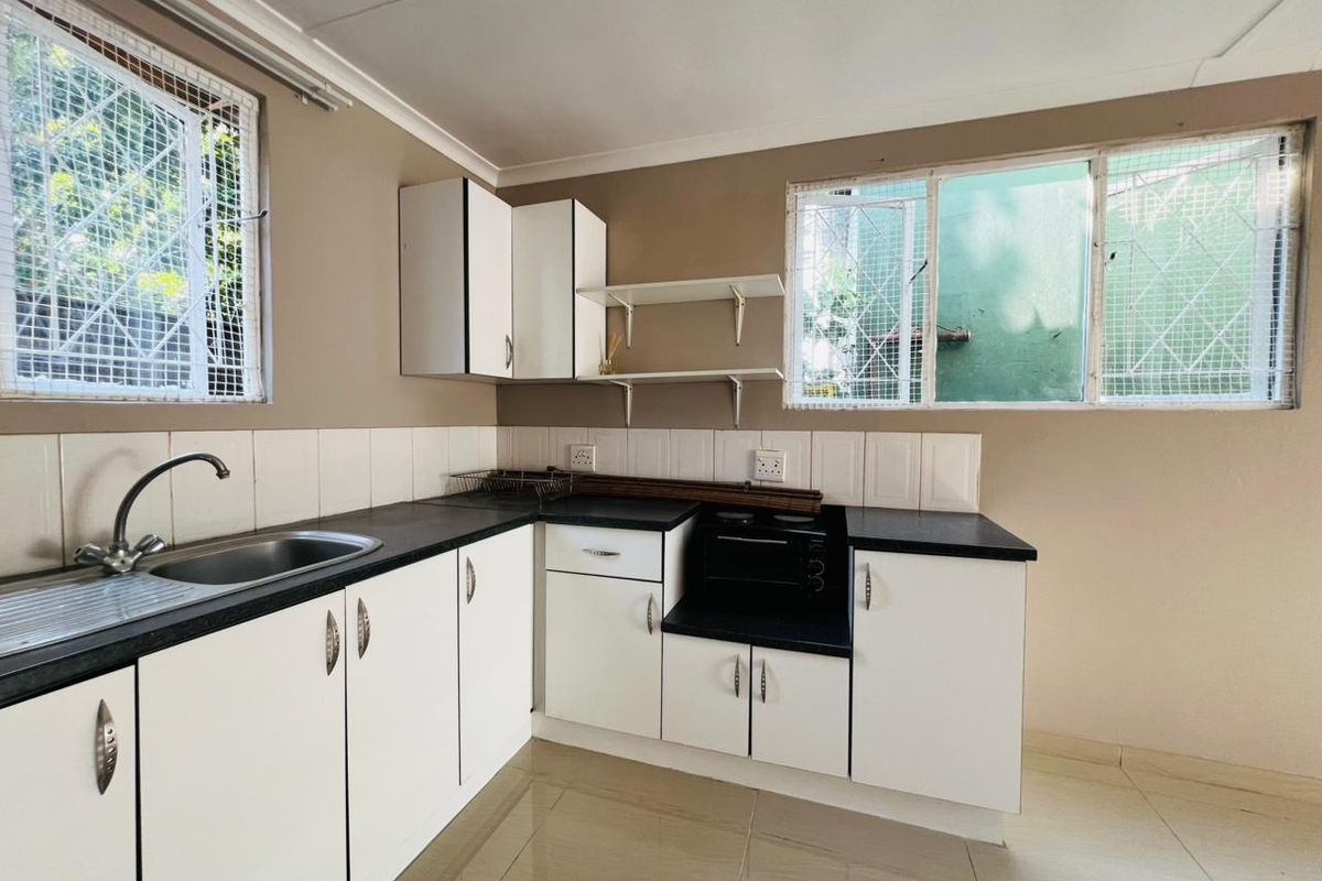 1 Bedroom, 1 Bathroom Cottage To Let In Glenwood, Durban - Photo 4