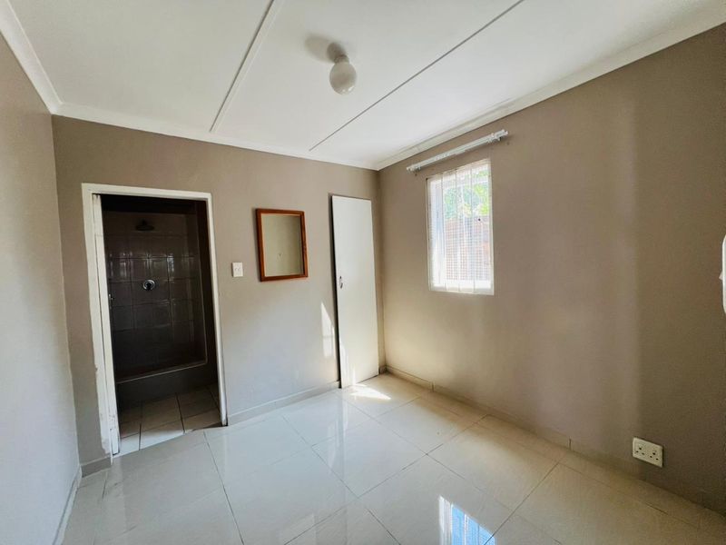 1 Bedroom, 1 Bathroom Cottage To Let In Glenwood, Durban - Photo 7