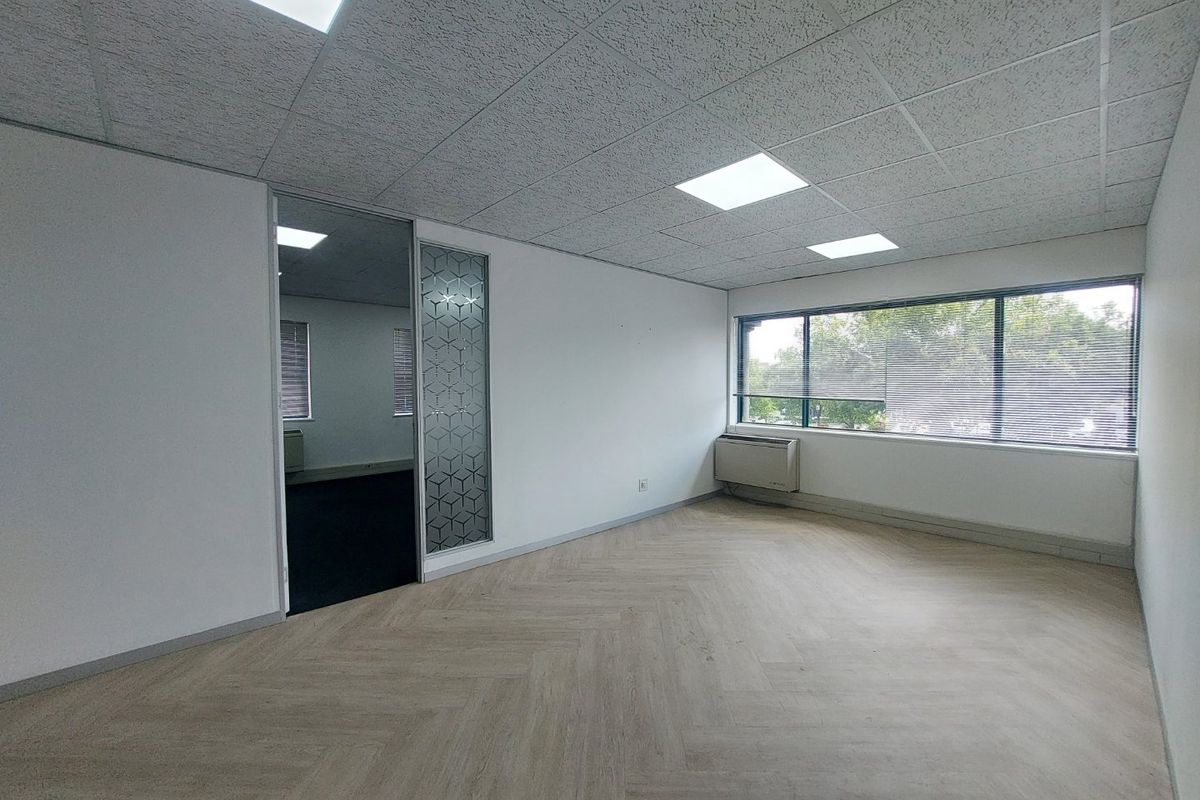 Move-In Ready A-Grade Office Suite – Sunninghill - Photo 4