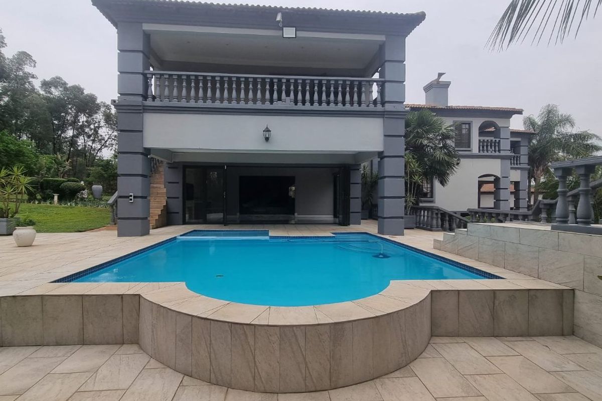 6 Bedrooms 6 Bathrooms 1 Guest Toilet 1 Studio Pool 4 Staff Rooms 7 Garages - Photo 2