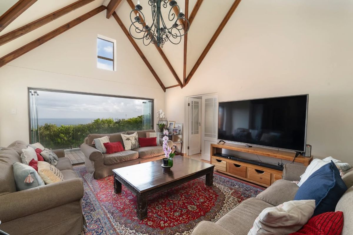 DESIGNER COASTAL HOME WITH SEA VIEW APARTMENT IN MONATE ECO RESORT – LUXURY DUAL LIVING AT ITS BEST - Photo 4