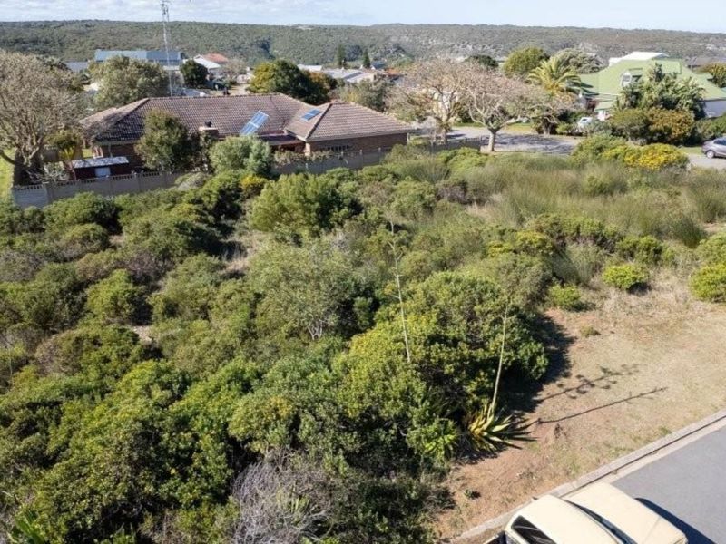 Corner stand with views - Photo 3