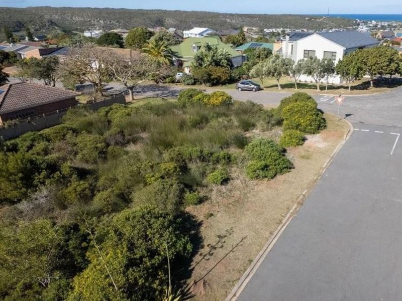 Corner stand with views - Photo 2