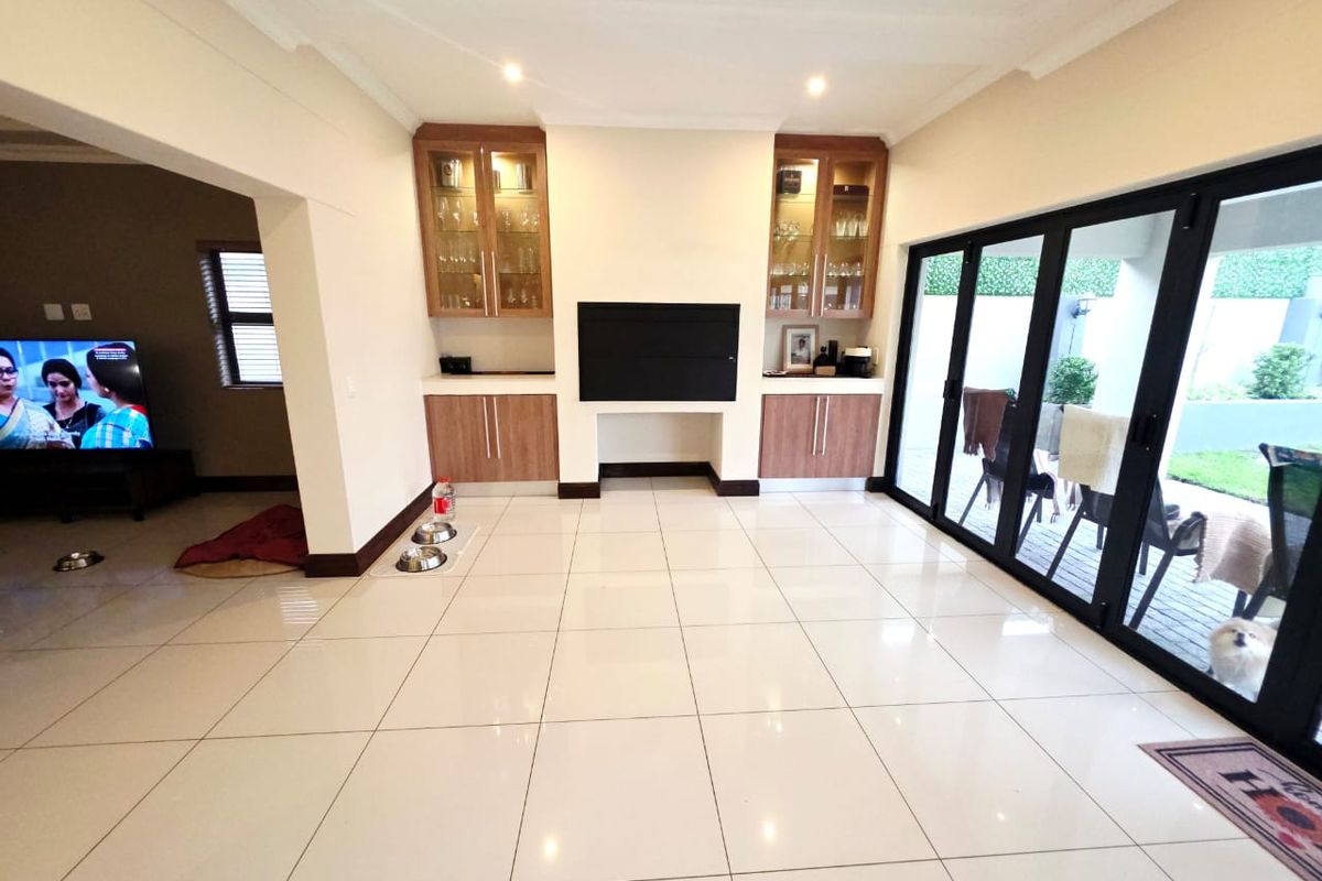 A Grand Family Escape in the Coveted Sagewood Estate - Photo 2