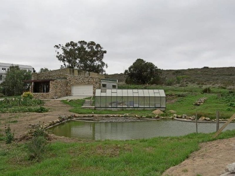 Charming Stone Cottage with Dam, Greenhouse & Irrigation – Embrace Peaceful Country Living - Photo 8