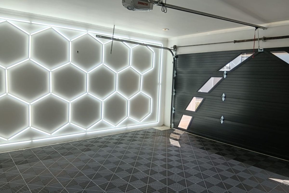 Step Into ‘Destiny’ — Where Comfort Meets Style - Photo 3
