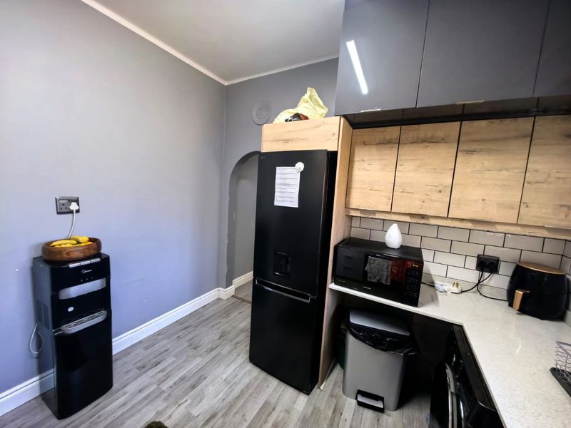 1 Bedroom, 1 Bathroom Apartment To Let In Musgrave, Durban - Photo 3