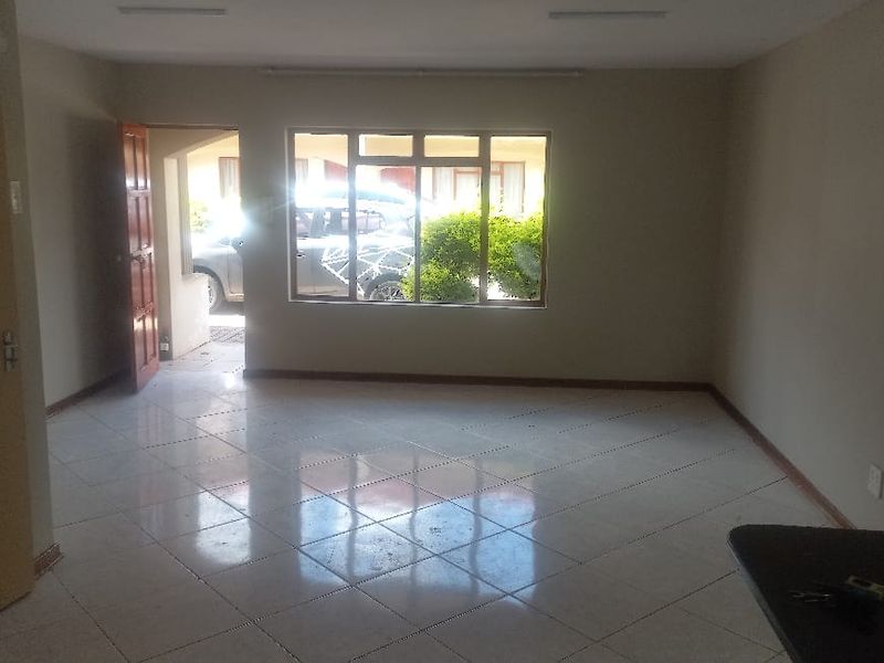 3 BEDROOM DUPLEX APARTMENT FOR RENTAL - Photo 5