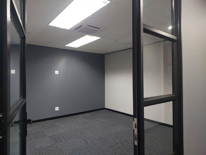 Move In Today! Freshly Fitted A-Grade Office Suite with Fixed Utilities - Photo 4