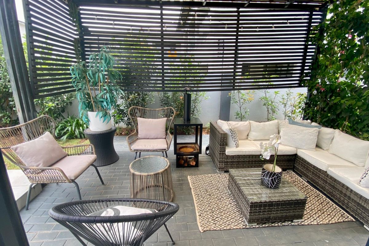 3 Bedroom House to buy in Roodeplaat - Photo 2