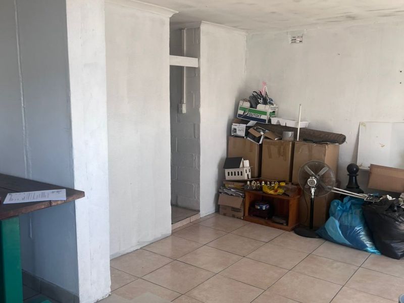 3 Bedroom House for Sale in Blackhealth - Photo 9