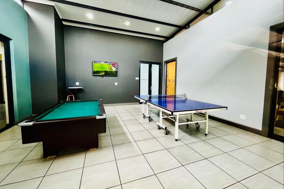 3 Bed Two Bath  First Floor - Photo 3