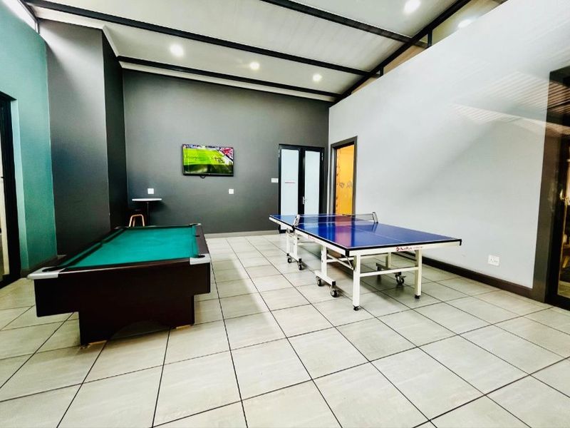 3 Bed Two Bath  First Floor - Photo 3