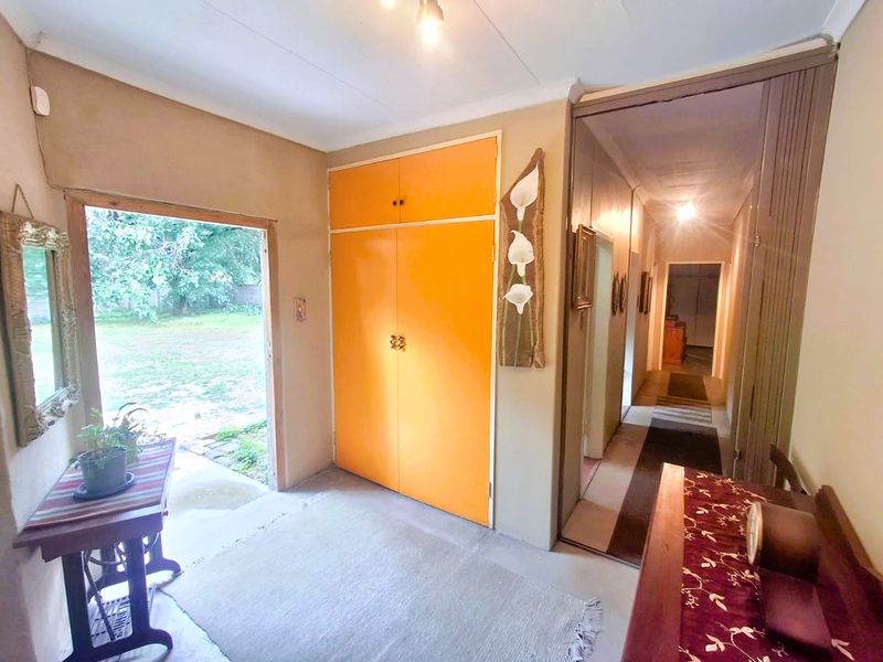 Beautiful family home Near Schools & Shopping Malls. - Photo 7