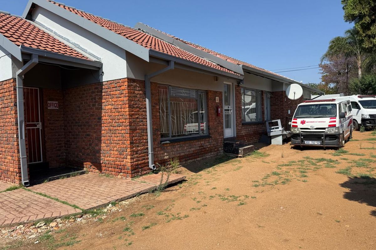 A RARE FIND | SOLE MANDATE - Photo 3