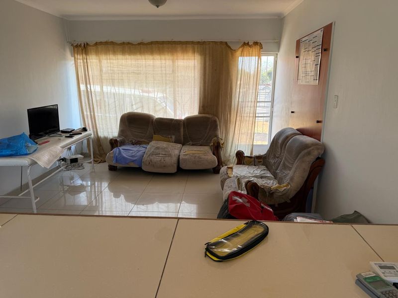 A RARE FIND | SOLE MANDATE - Photo 6