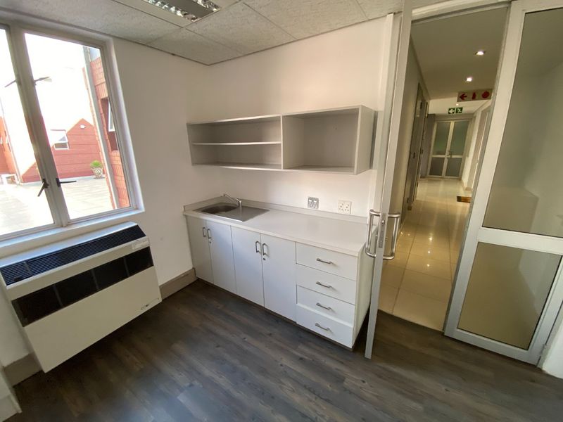 Ground Floor Office To Let In Faerie Glen - Photo 8