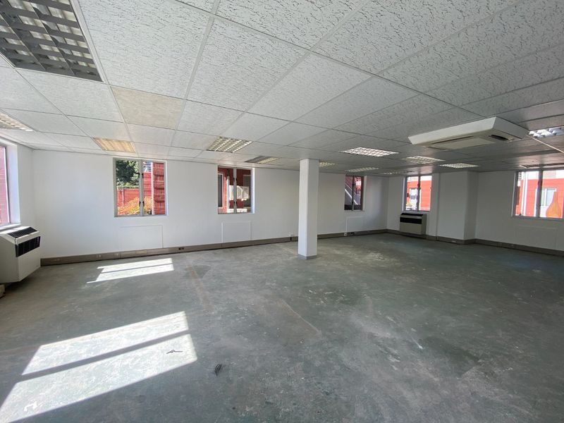 Ground Floor Office To Let In Faerie Glen - Photo 3