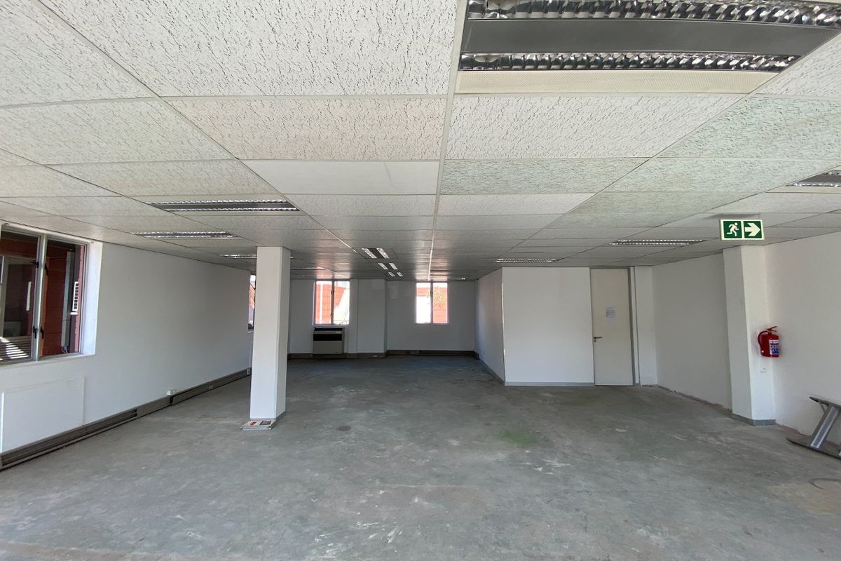 Ground Floor Office To Let In Faerie Glen - Photo 4