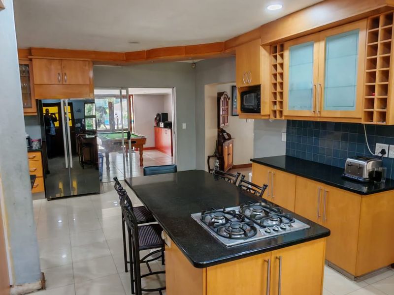 3 Bedroom Family Home in Penhill - Photo 2