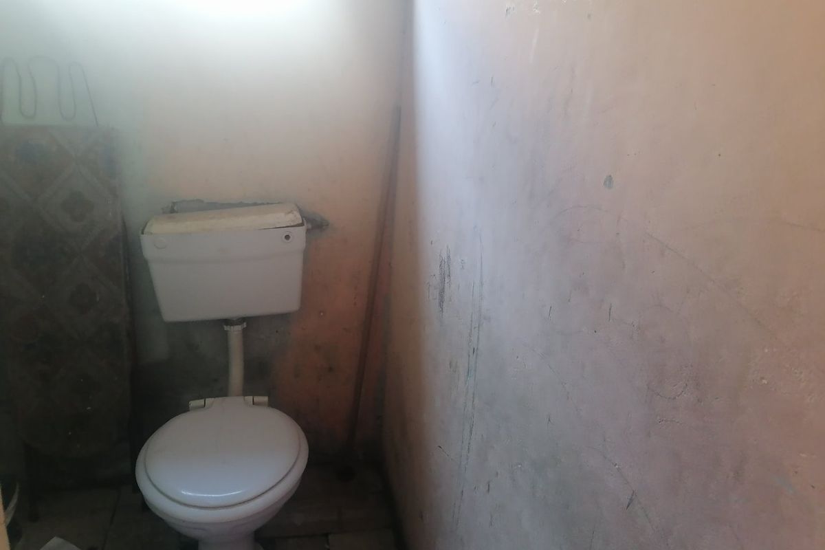 Two bedroom house for sale in Site B - Photo 4