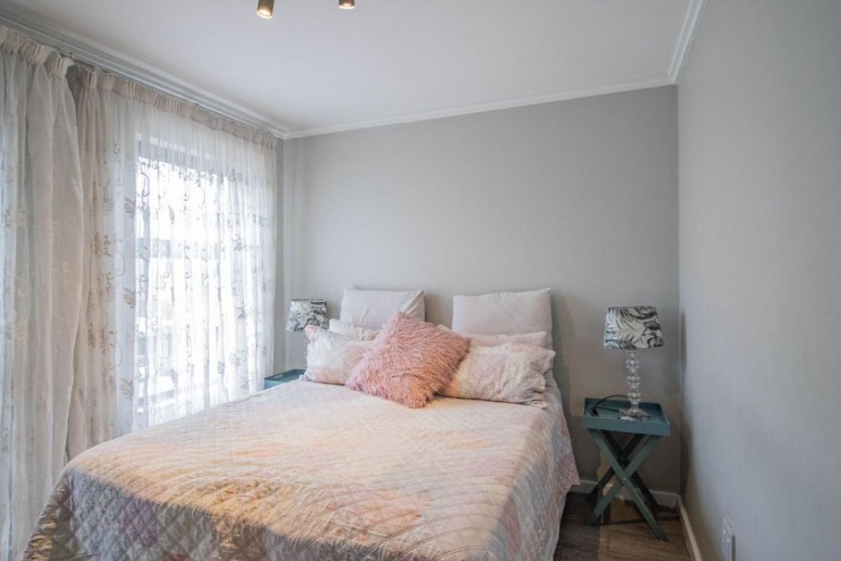 3 Bed Townhouse For Sale – Modern, Secure & Family Friendly! - Photo 3