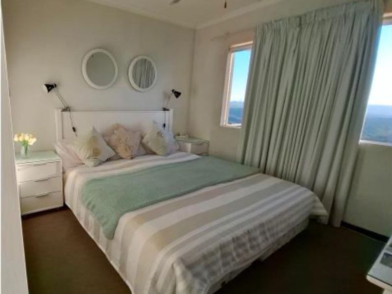 2 Bed Flat For Sale – Spacious, Secure & Convenient Living! - Photo 4