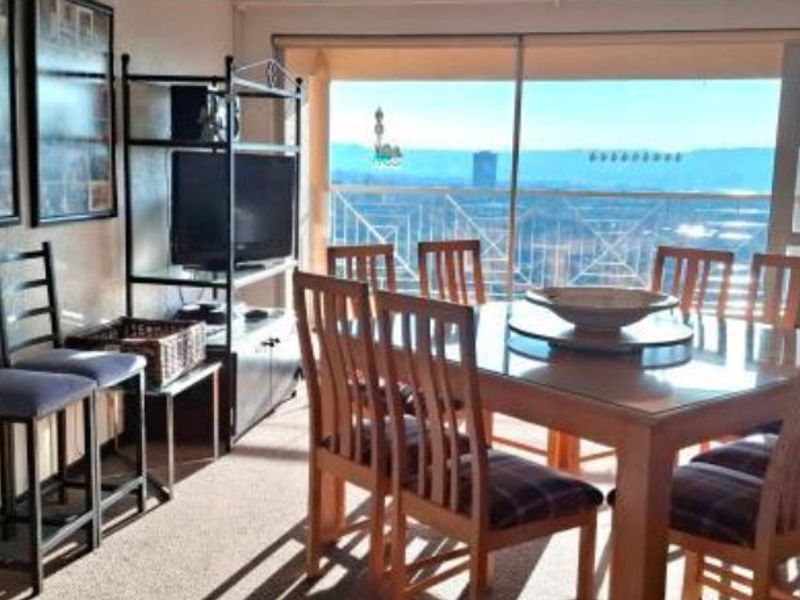 2 Bed Flat For Sale – Spacious, Secure & Convenient Living! - Photo 2